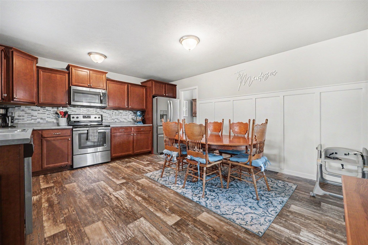 5th image of 11157 Meadow Wood Cir, Greenville, MI 48838 | MLS# 70546053