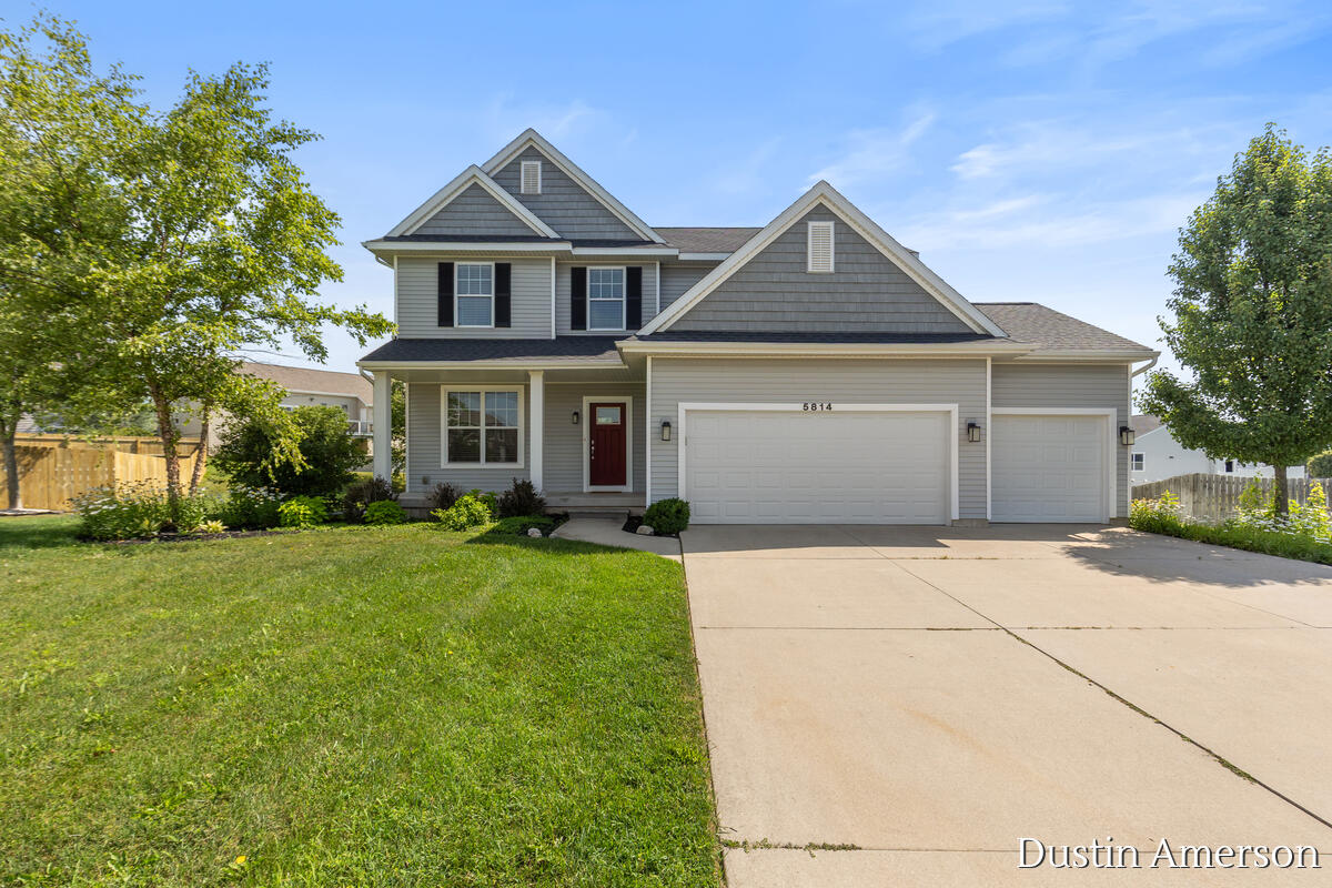 1st image of 5814 Sage River Ct, Wyoming, MI 49418 | MLS# 70546071