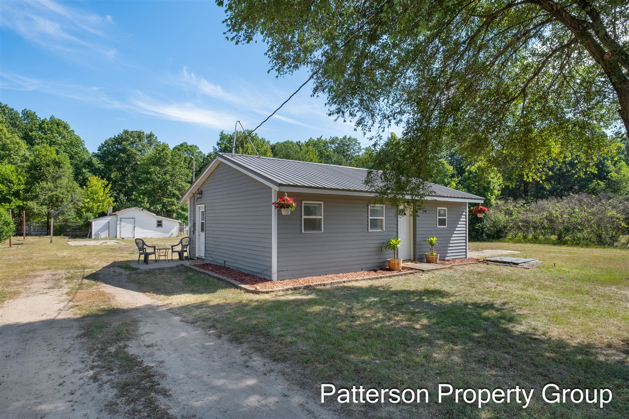 3rd image of 11322 Hall Rd, Ravenna, MI 49451 | MLS# 70546163