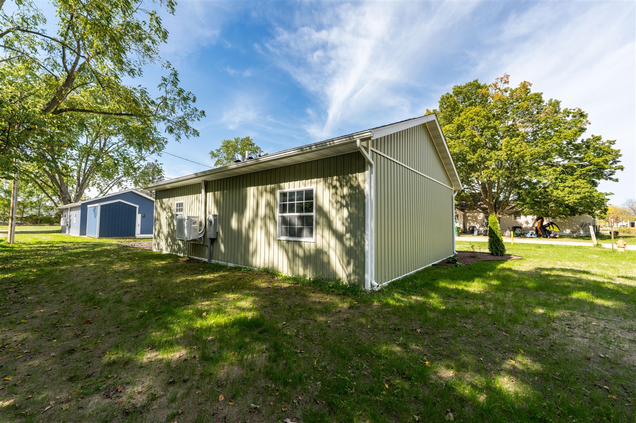 27th image of 1118 Millard Ct, Three Rivers, MI 49093 | MLS# 70546168