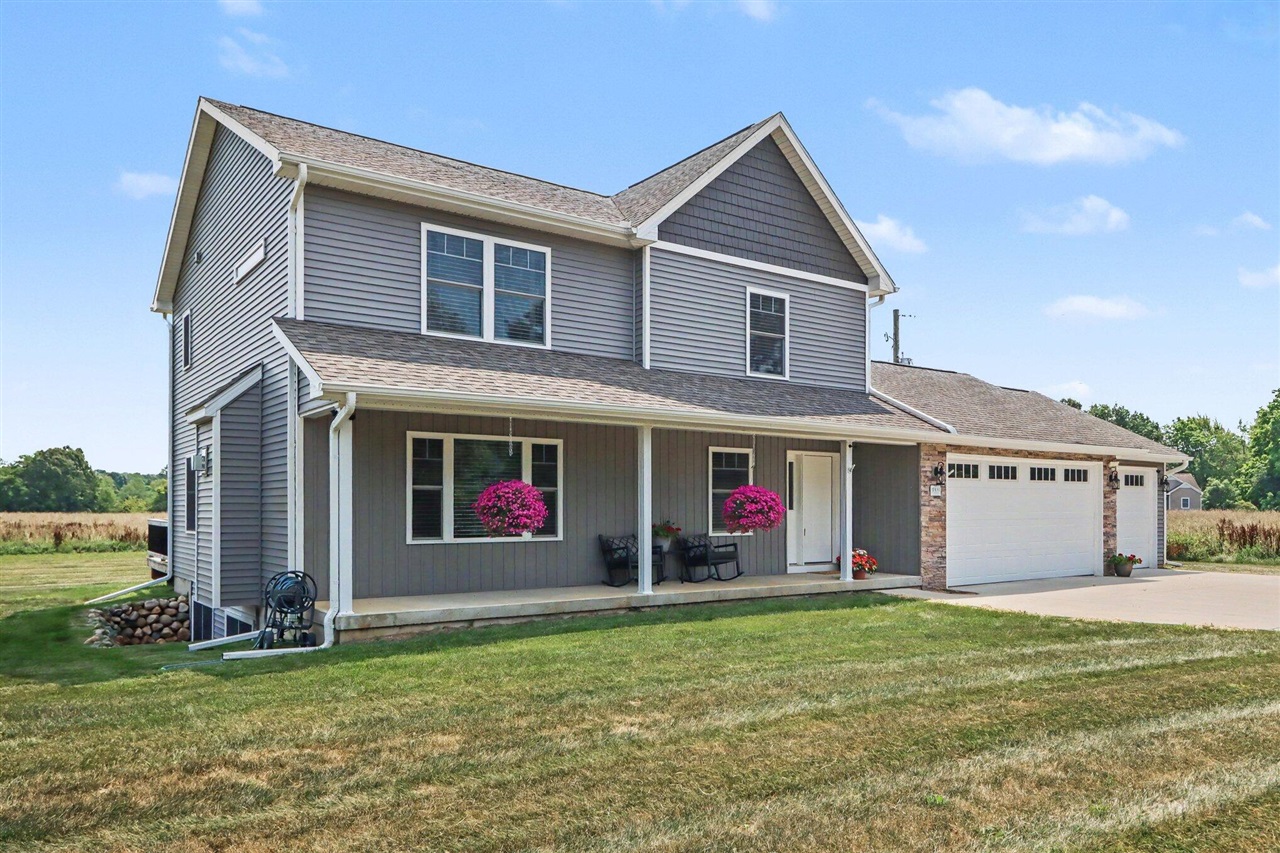 2nd image of 10141 S 33rd St, Vicksburg, MI 49097 | MLS# 70546201