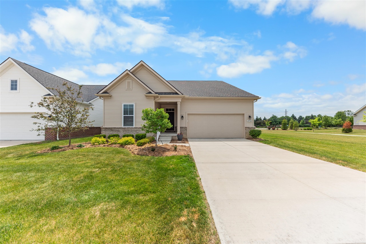 2nd image of 3772 Park Creek Ln, Canton, MI 48188 | MLS# 70546241