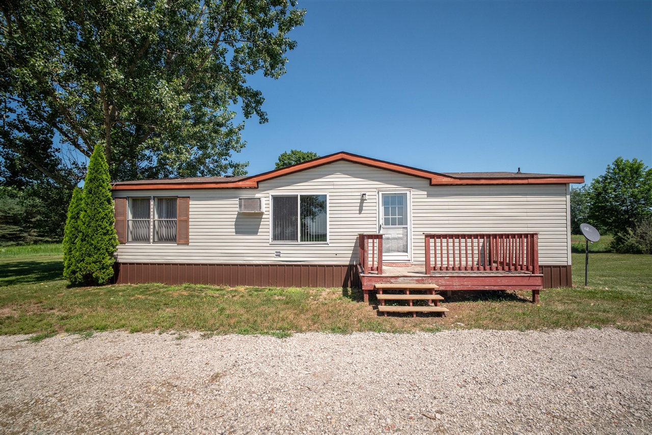 1st image of 7953 S Baldwin Ave, Newaygo, MI 49337 | MLS# 70546263