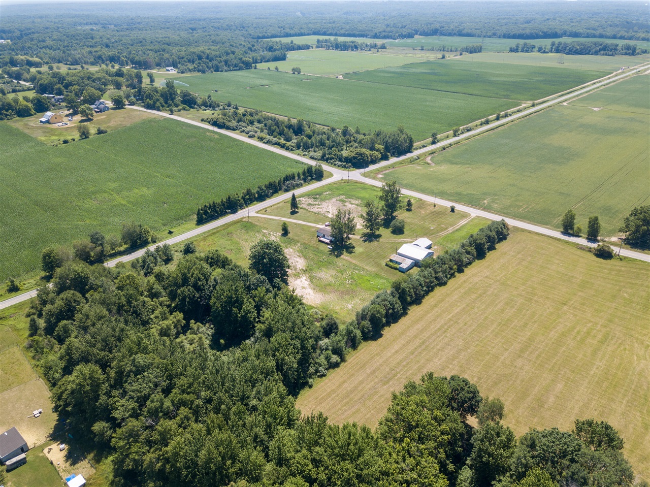39th image of 7953 S Baldwin Ave, Newaygo, MI 49337 | MLS# 70546263