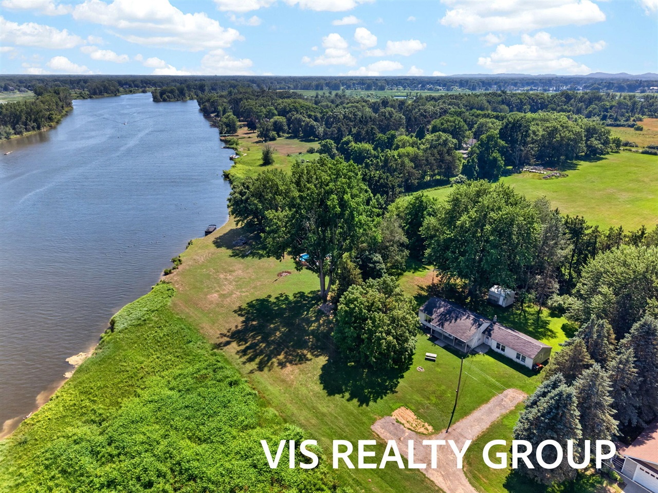 1st image of 14911 Groenevelt Rd, Spring Lake, MI 49456 | MLS# 70546275
