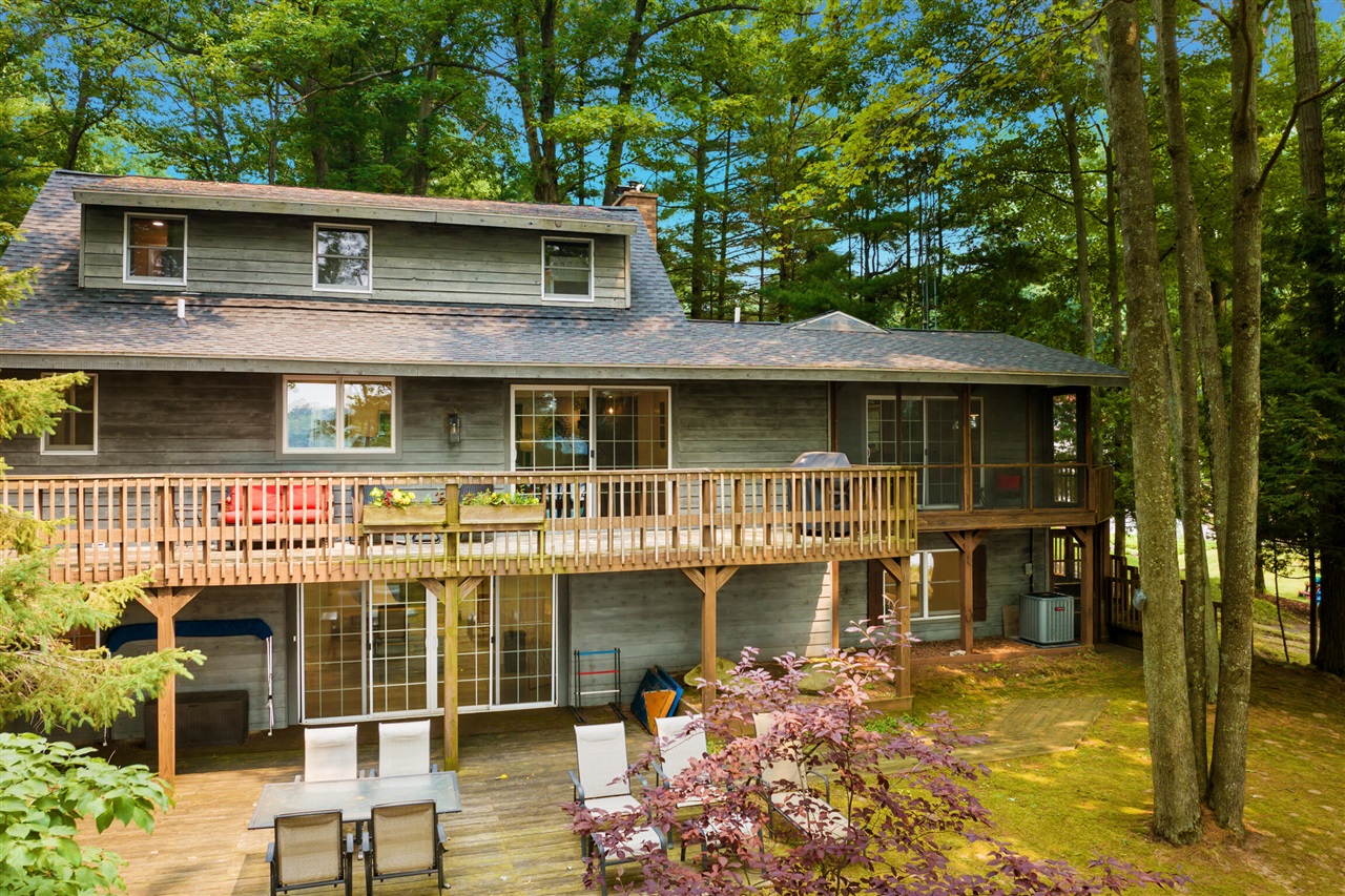 2nd image of 8837 Johnson Rd, Kaleva, MI 49645 | MLS# 70546277