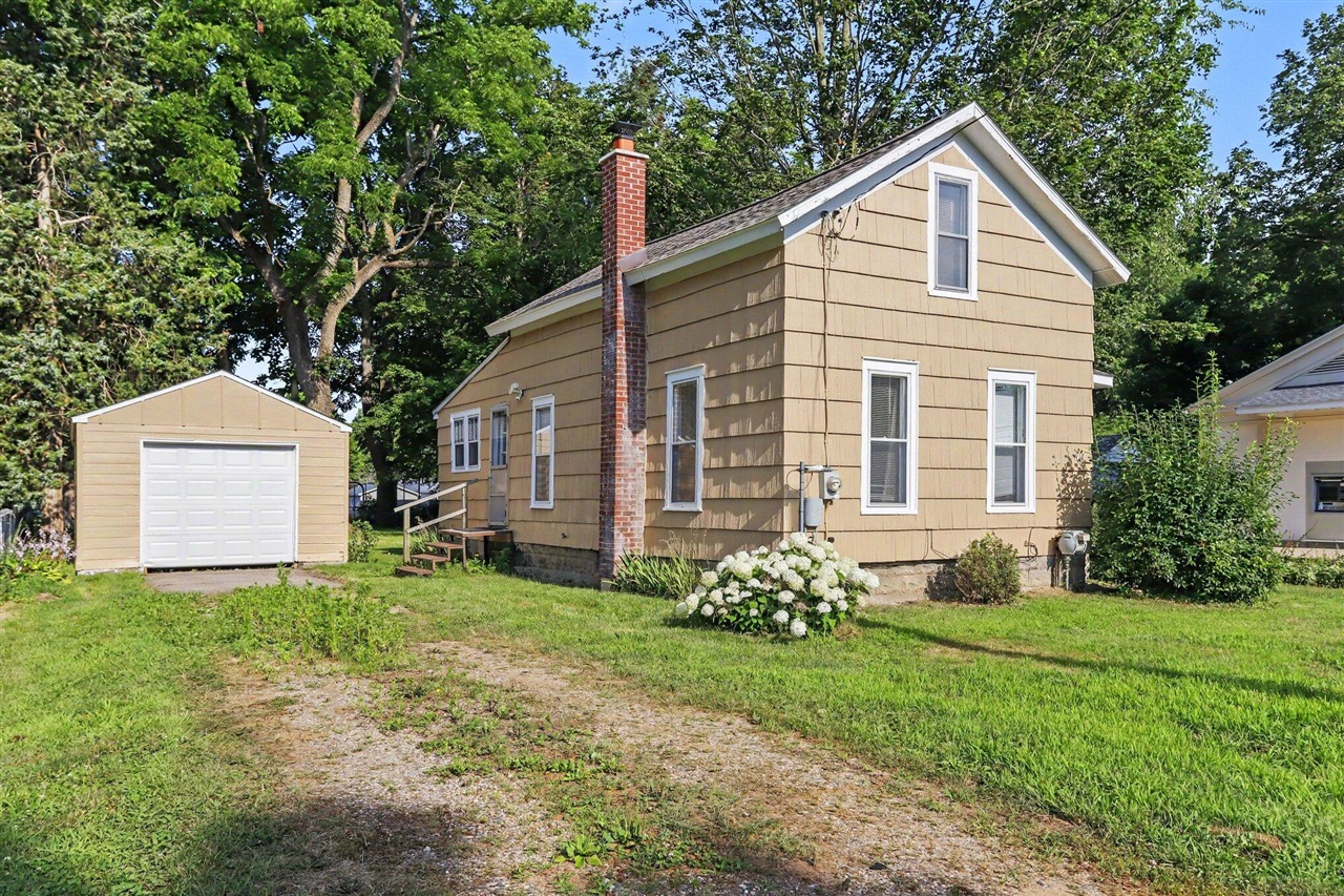3rd image of 121 N Main St, Climax, MI 49034 | MLS# 70546280