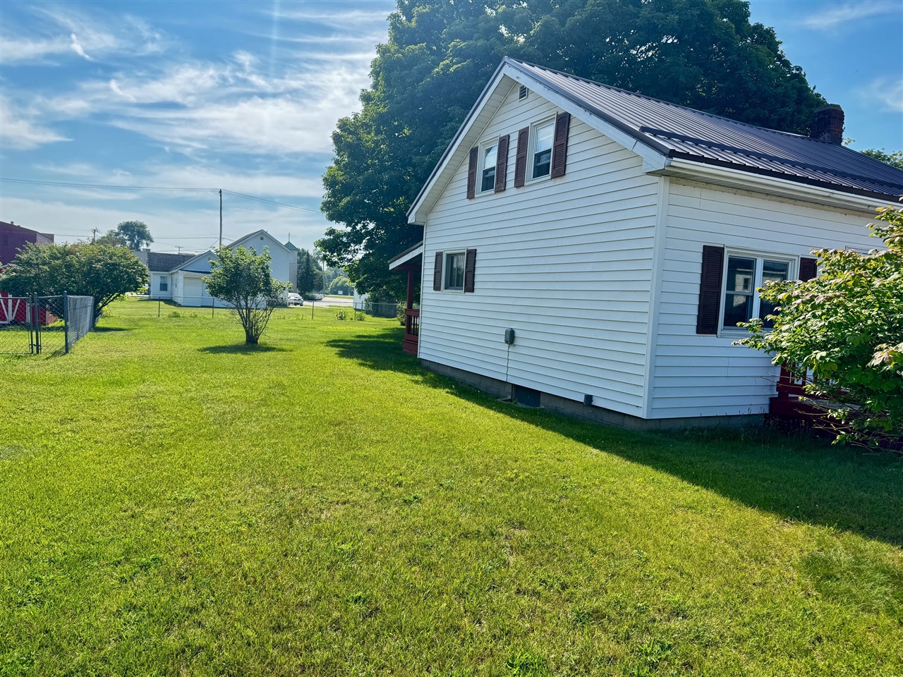4th image of 111 S Hemlock St, Evart, MI 49631 | MLS# 70546284