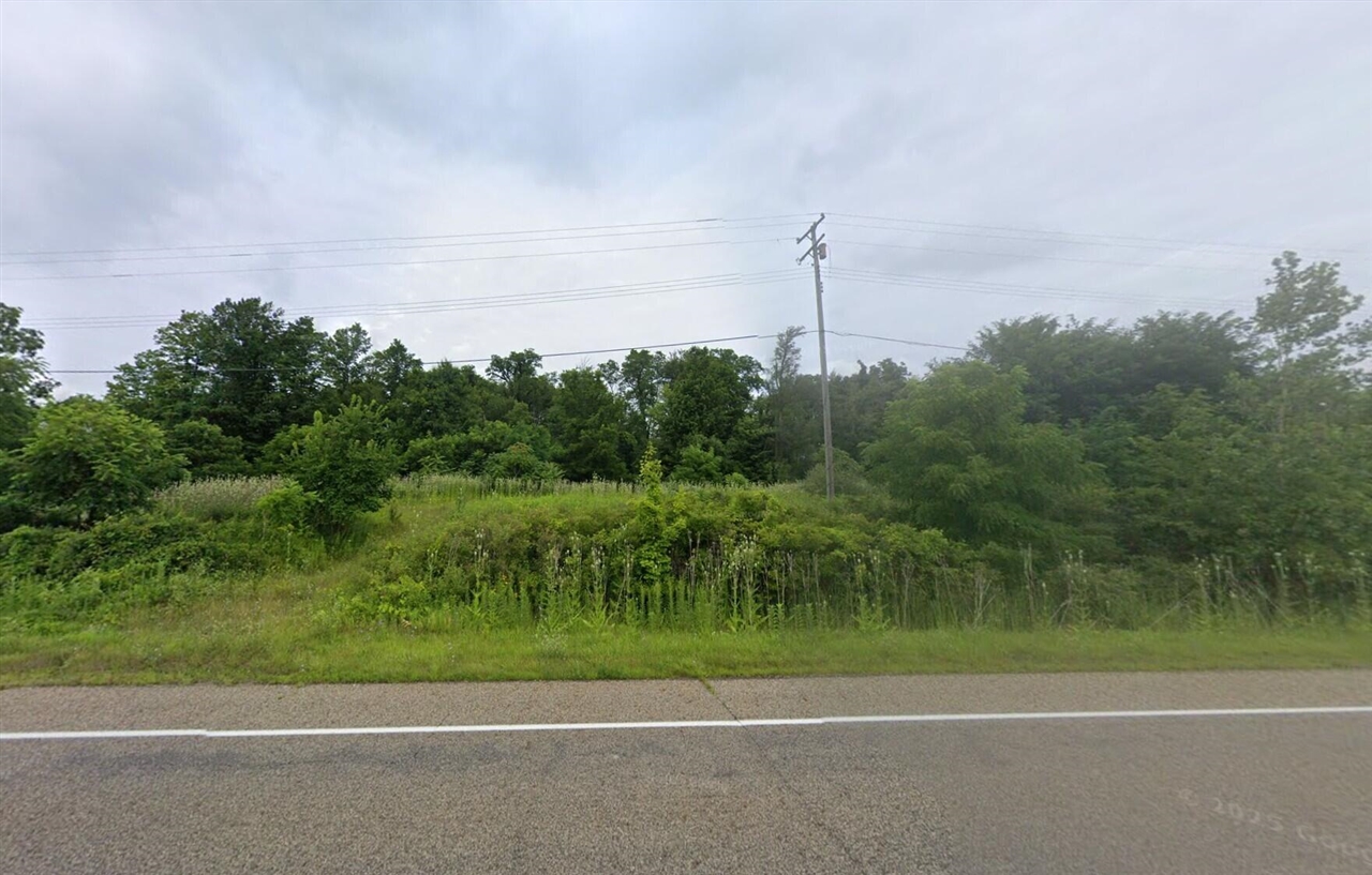 2nd image of 5515 Lansing Rd, Charlotte, MI 48813 | MLS# 70546288