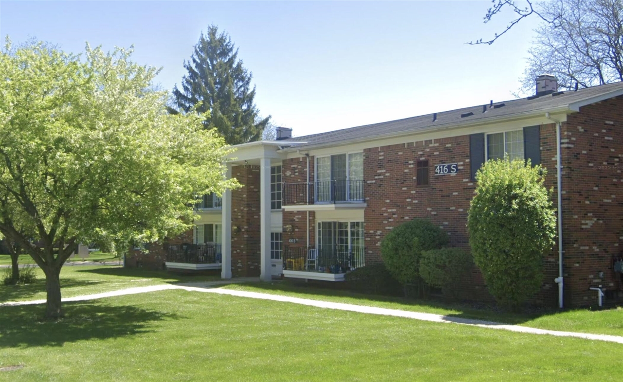 Homes for sale in Bloomfield Hills, MI | 416 S Fox Hills Dr #A-2, Bloomfield Hills, MI 48304 | MLS# 70546311