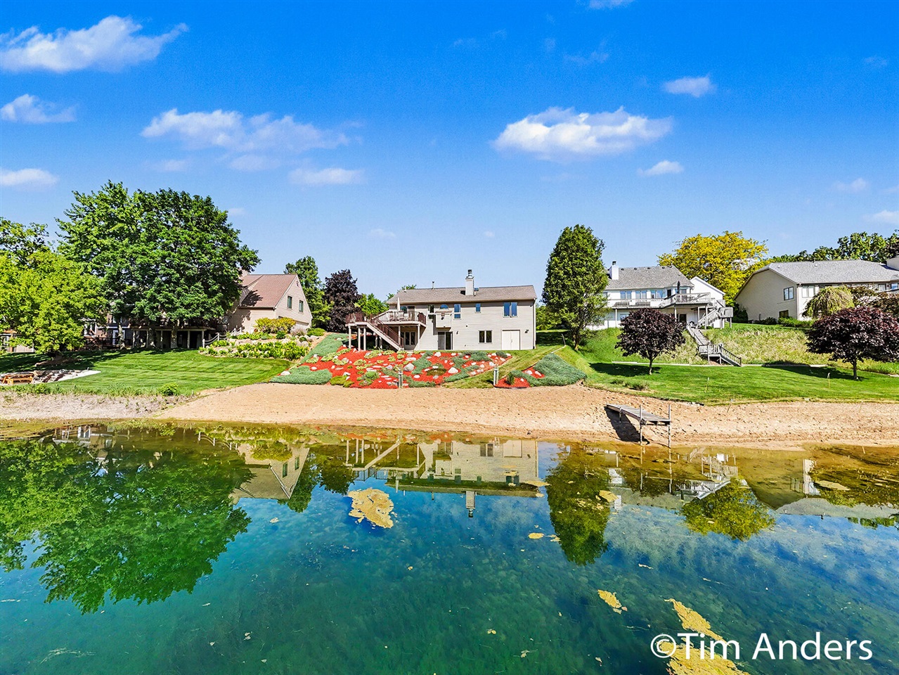 1st image of 6090 Arroyo Vista Dr, Rockford, MI 49341 | MLS# 70546334