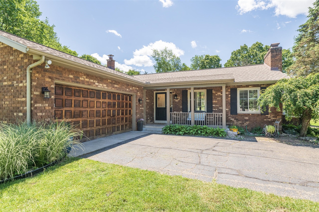 1st image of 23103 Prairie View Ct, Mattawan, MI 49071 | MLS# 70546346