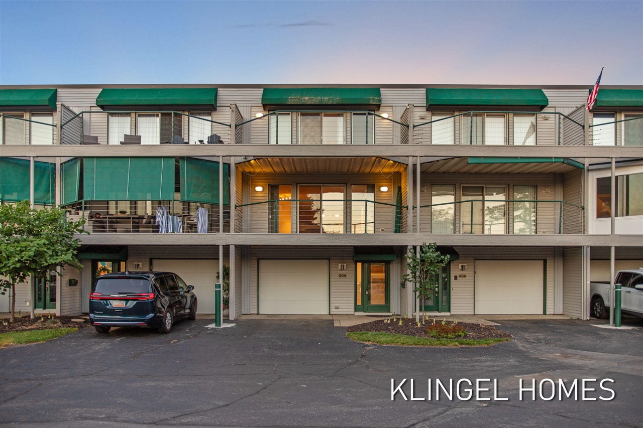 1st image of 204 N Harbor Ave #7, Grand Haven, MI 49417 | MLS# 70546350