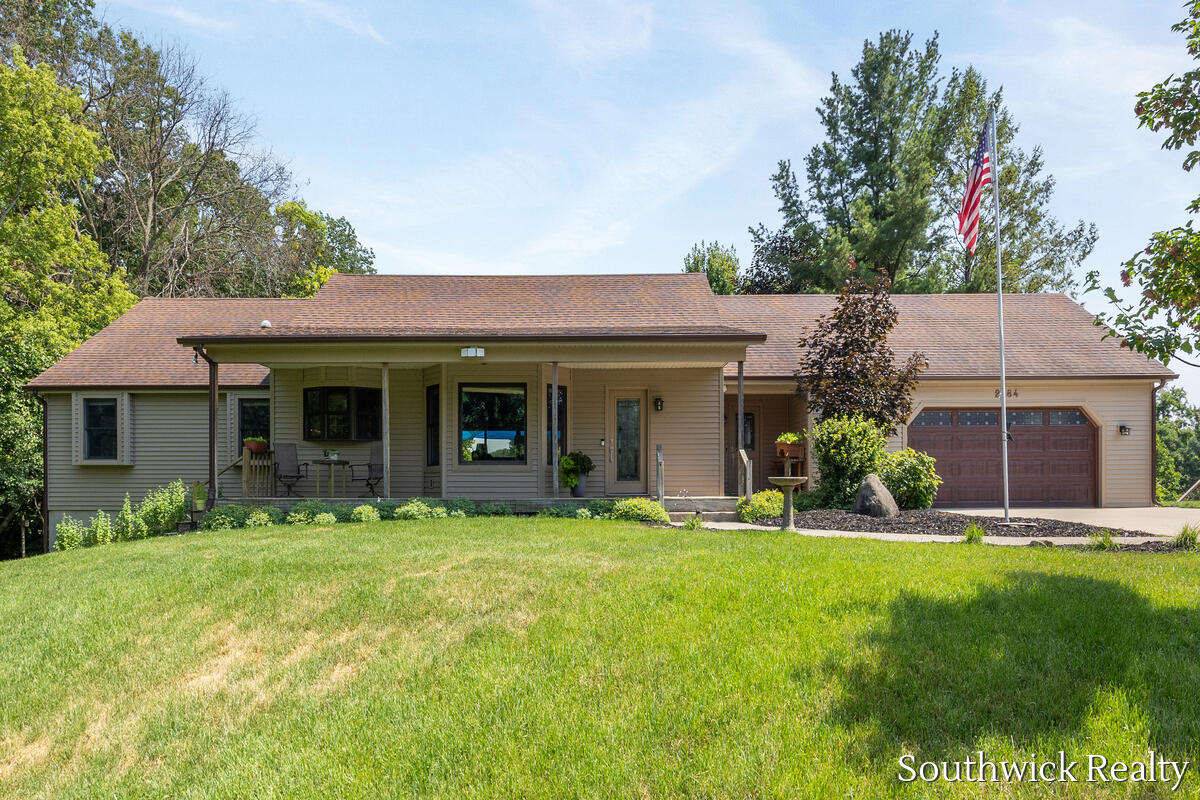 2nd image of 2484 Shadow Lake Ct, Grand Rapids, MI 49505 | MLS# 70546353