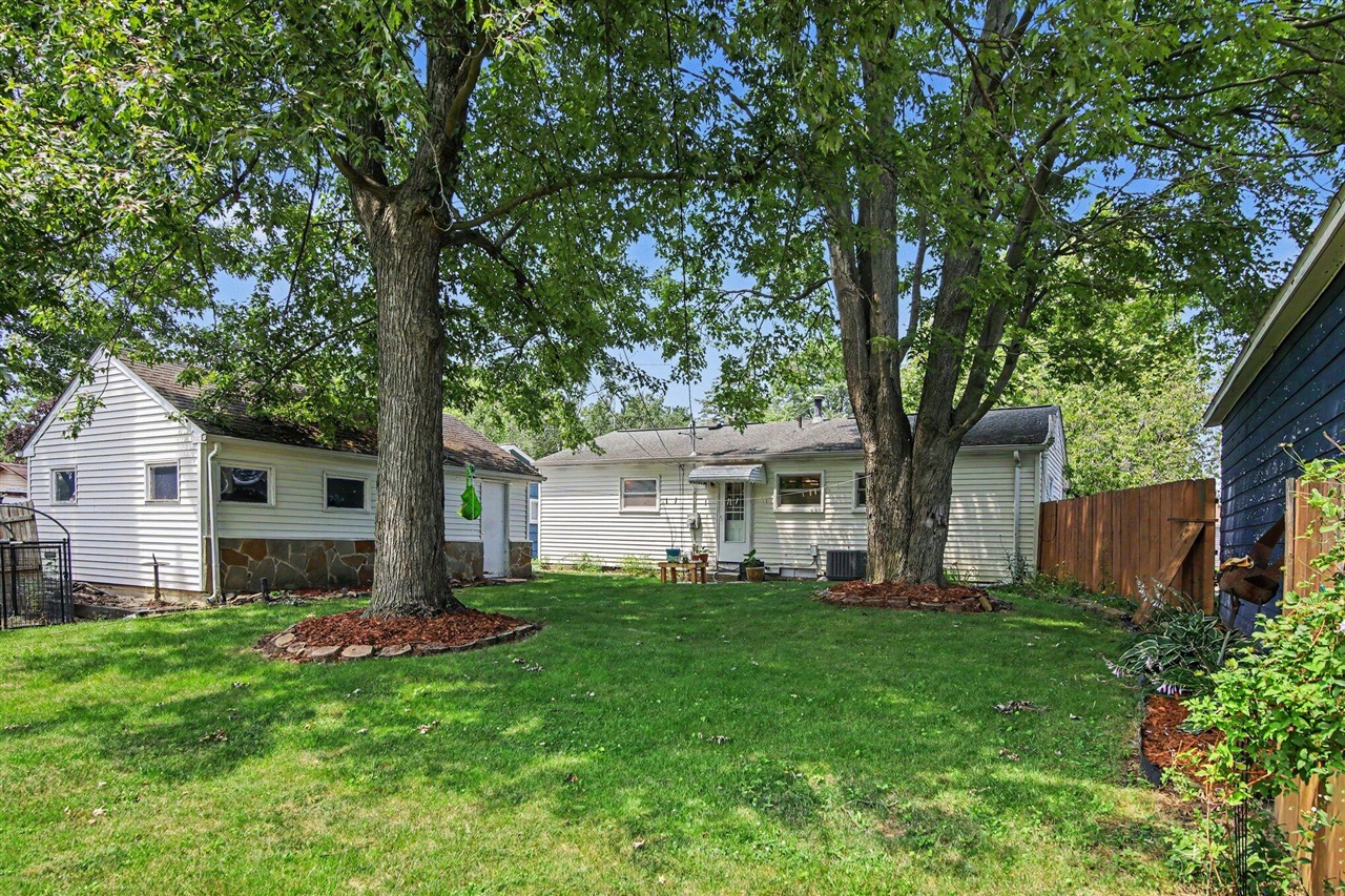 Homes for sale in Milan, MI | 481 Argyle Crescent, Milan, MI 48160 | MLS# 70546372