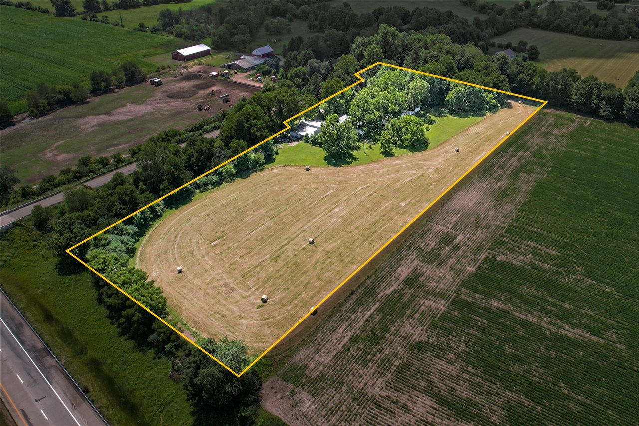 5th image of 530 Newton Rd, Coldwater, MI 49036 | MLS# 70546376