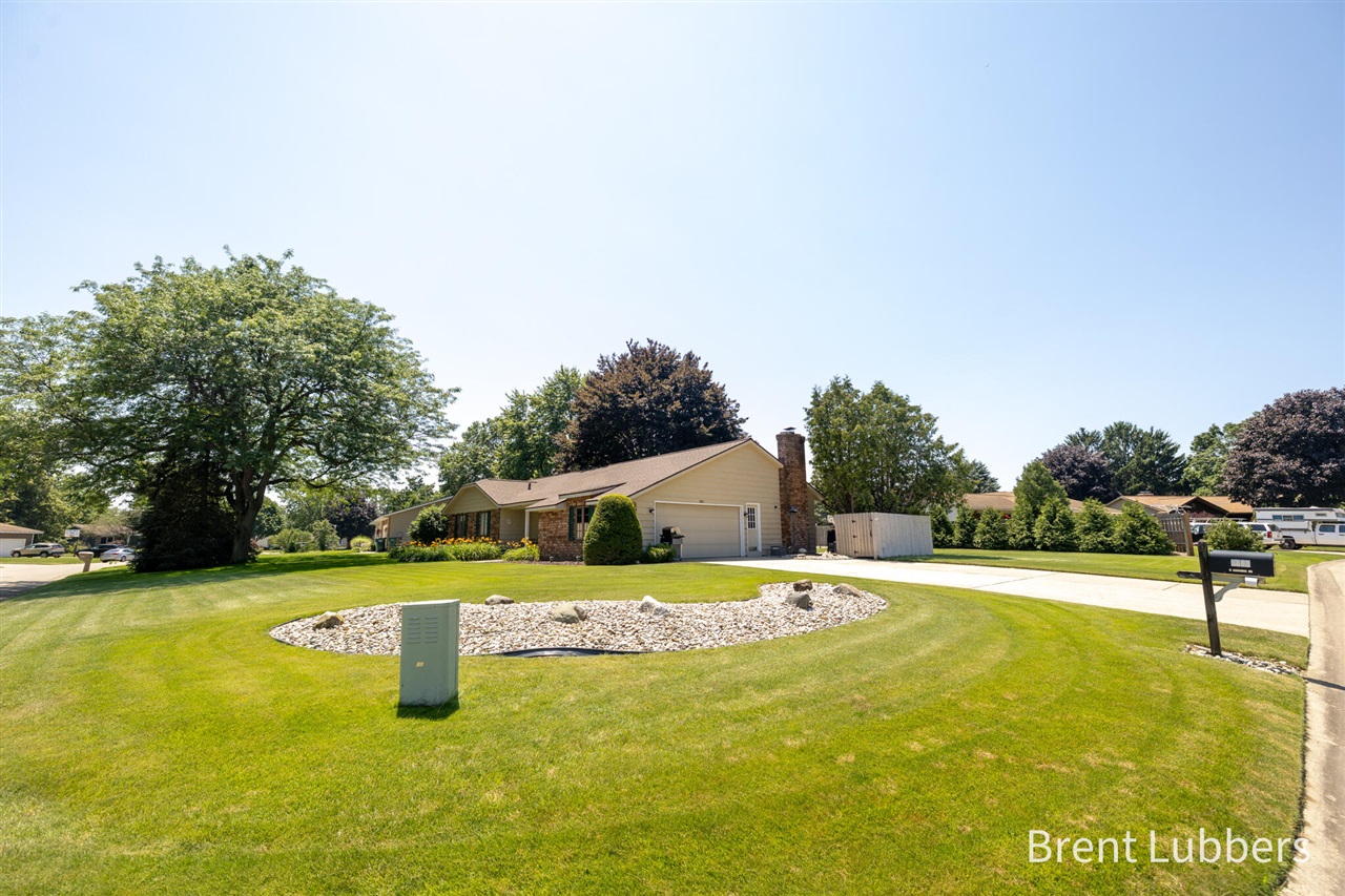 Homes for sale in Zeeland, MI | 2685 E Chester Dr, Zeeland, MI 49464 | MLS# 70546377