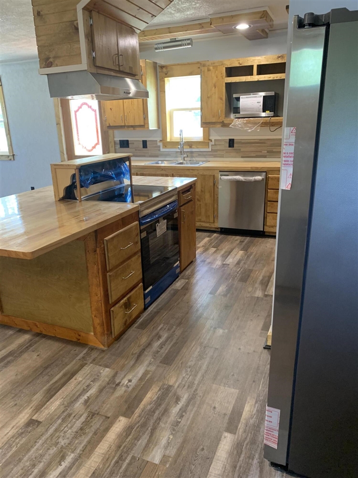 4th image of 576 Pipestone St, Benton Harbor, MI 49022 | MLS# 70546383