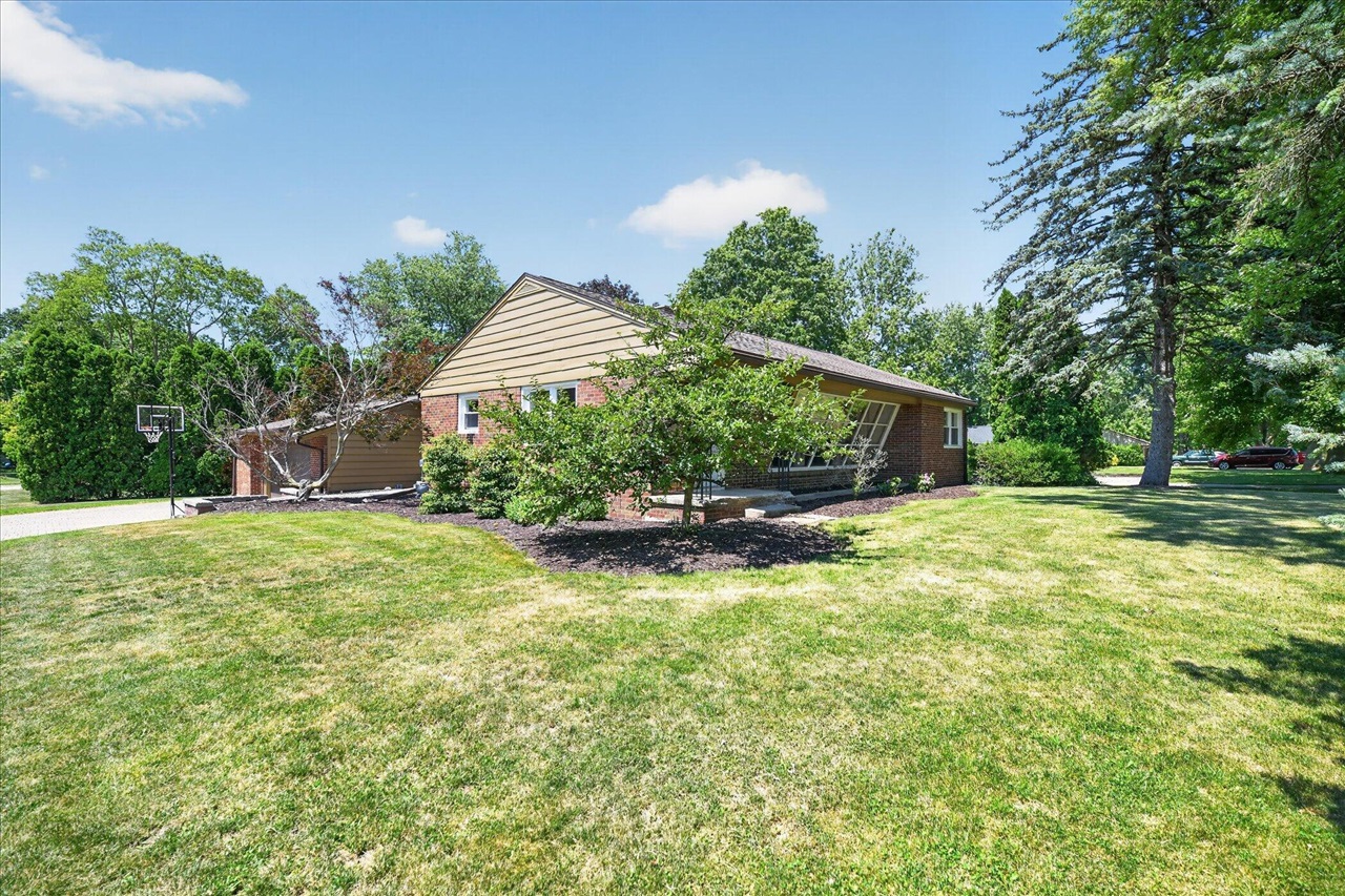 4th image of 876 Riverside Dr, Portland, MI 48875 | MLS# 70546406
