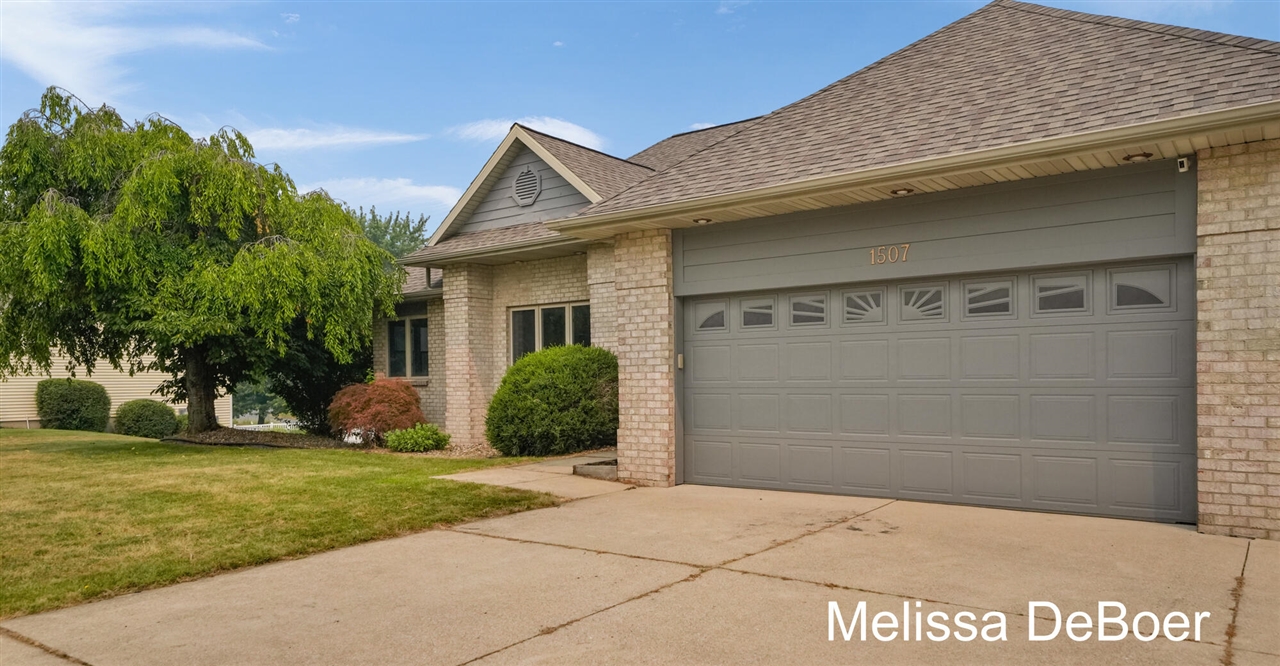 3rd image of 1507 Joseph Ln, Hudsonville, MI 49426 | MLS# 70546480