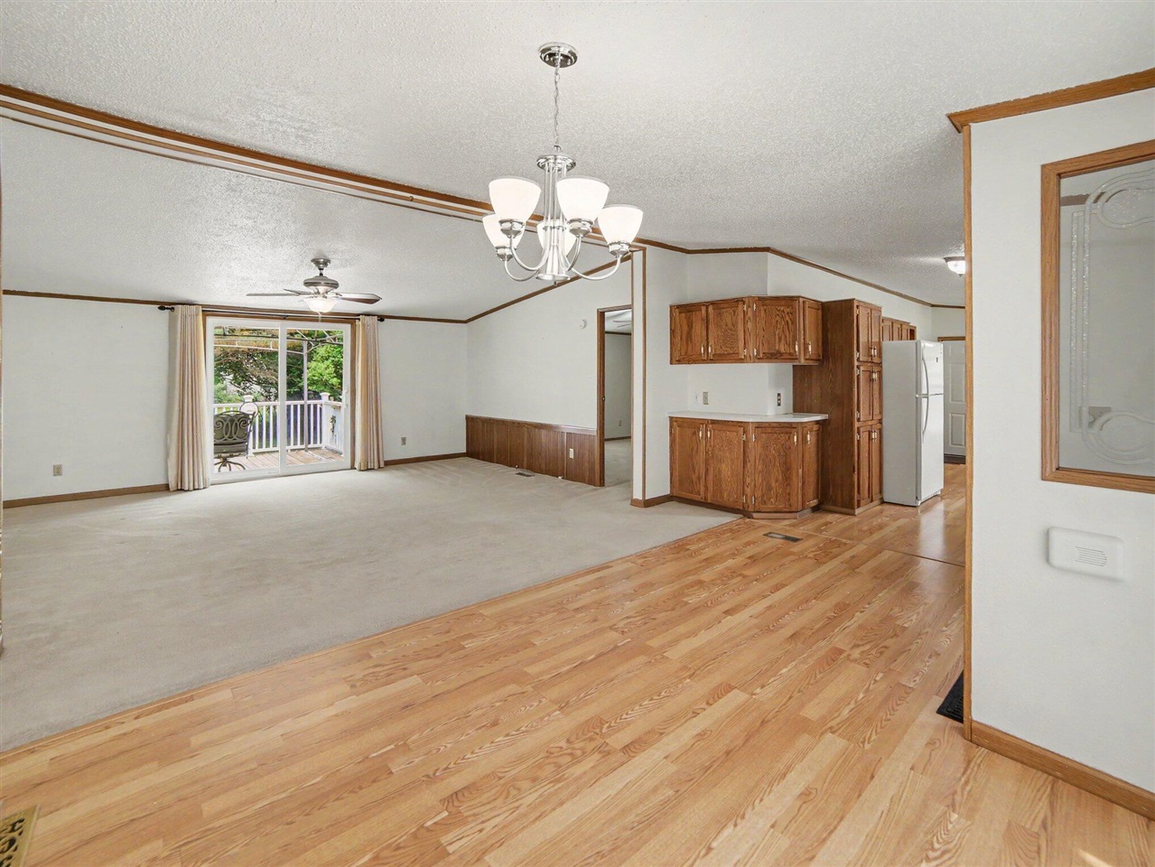 5th image of 3628 W Forest Hill Cir, Ludington, MI 49431 | MLS# 70546485