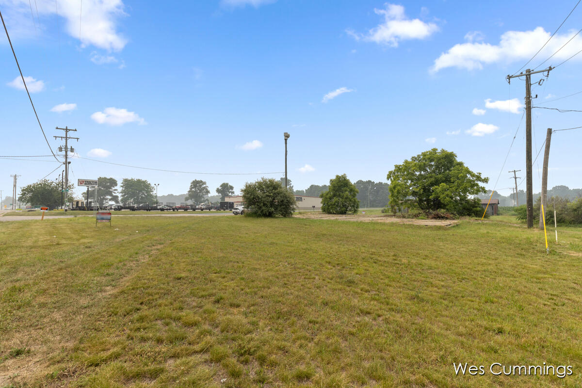 2nd image of 5998 S Greenville Rd, Greenville, MI 48838 | MLS# 70546492
