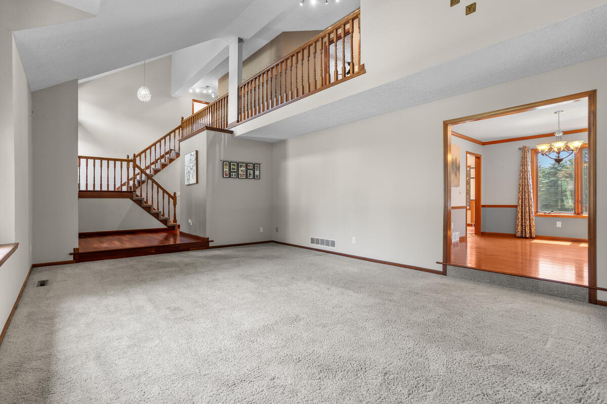 5th image of 111 Tiffany Ln, Battle Creek, MI 49015 | MLS# 70546497