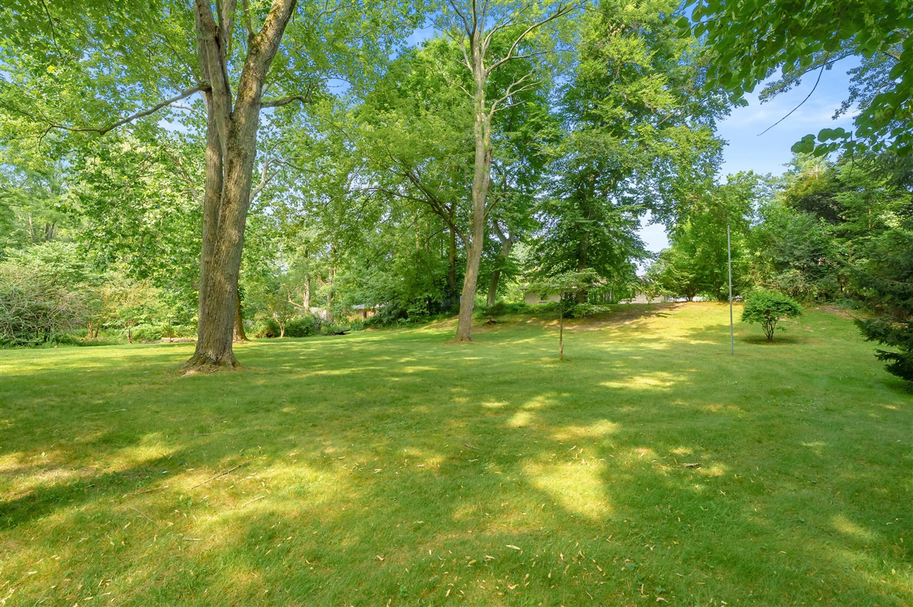 37th image of 133 Waupaka Dr, Battle Creek, MI 49037 | MLS# 70546503