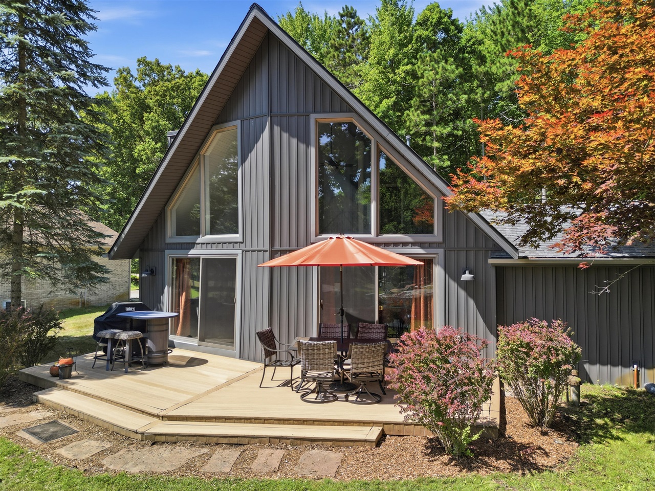 image of 6920 Mayfair Dr, Stanwood, MI 49346 | MLS# 70546541
