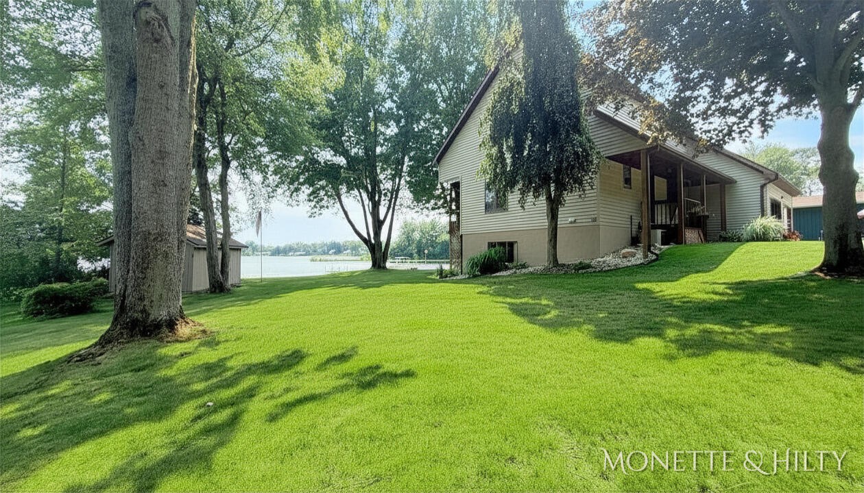 2nd image of 2883 Lakeshore Rd, Twin Lake, MI 49457 | MLS# 70546572