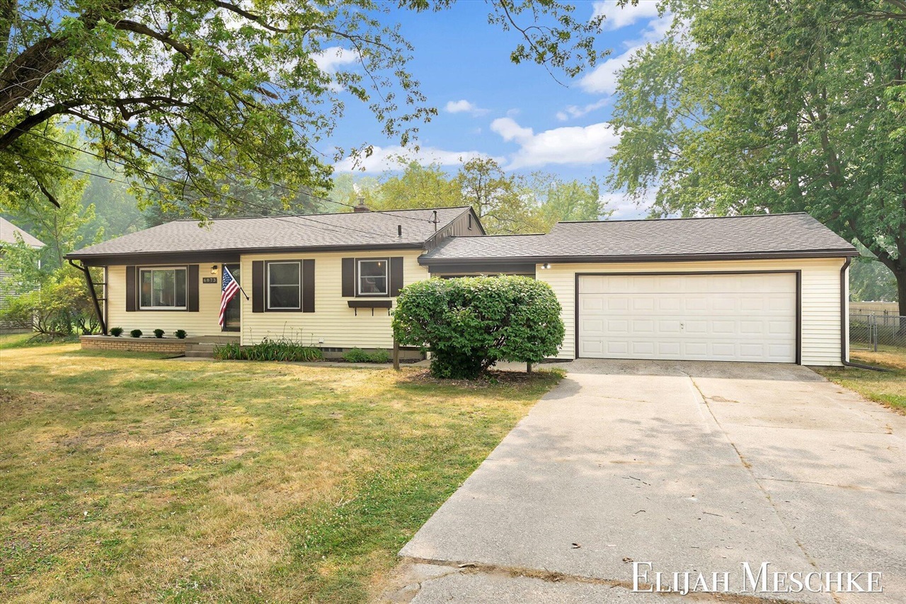 Homes for sale in Jenison, MI | 6873 11Th Ave, Jenison, MI 49428 | MLS# 70546583