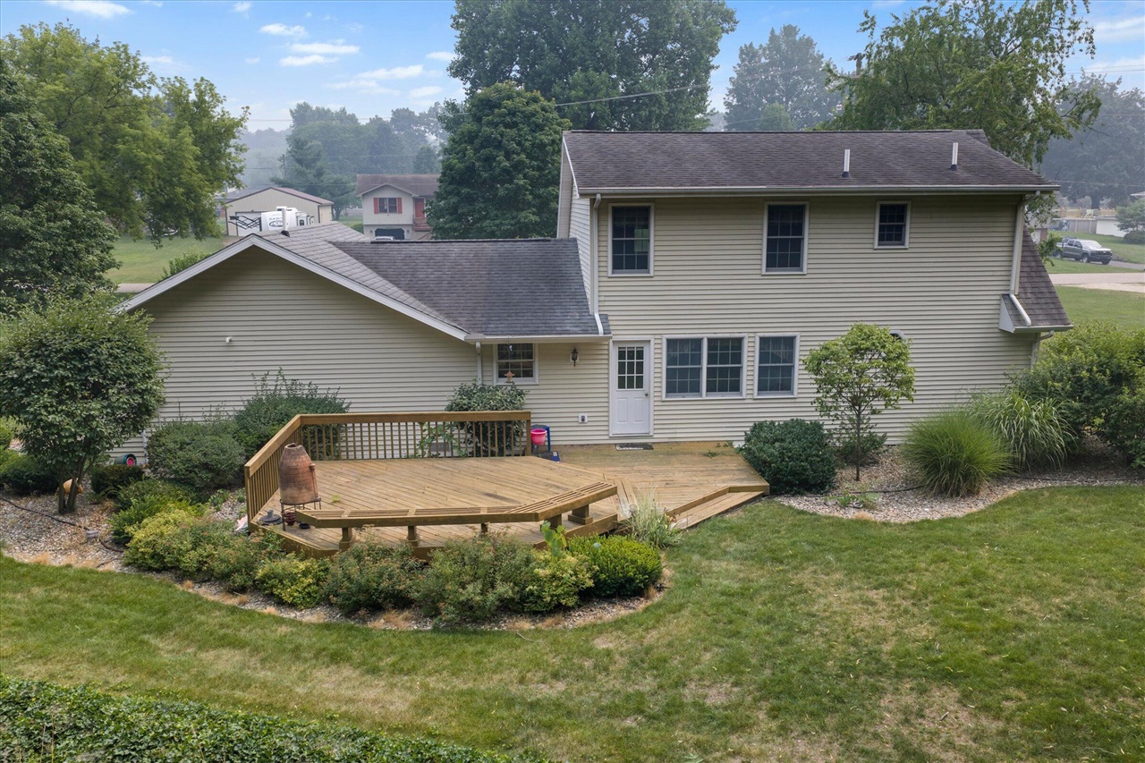2nd image of 29184 Water St, Dowagiac, MI 49047 | MLS# 70546673