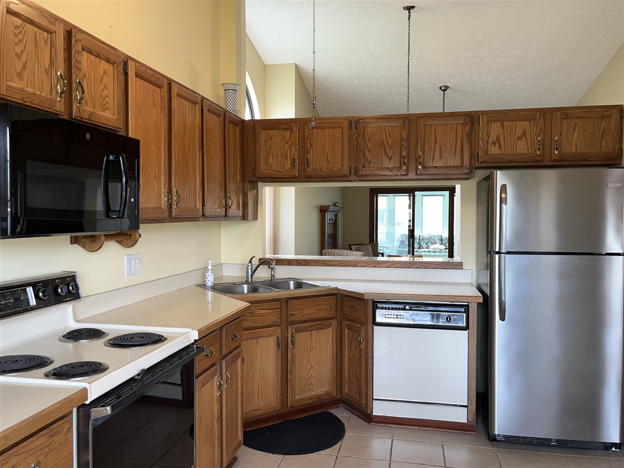 5th image of 6515 Brook Trl, Lansing, MI 48917 | MLS# 70546684