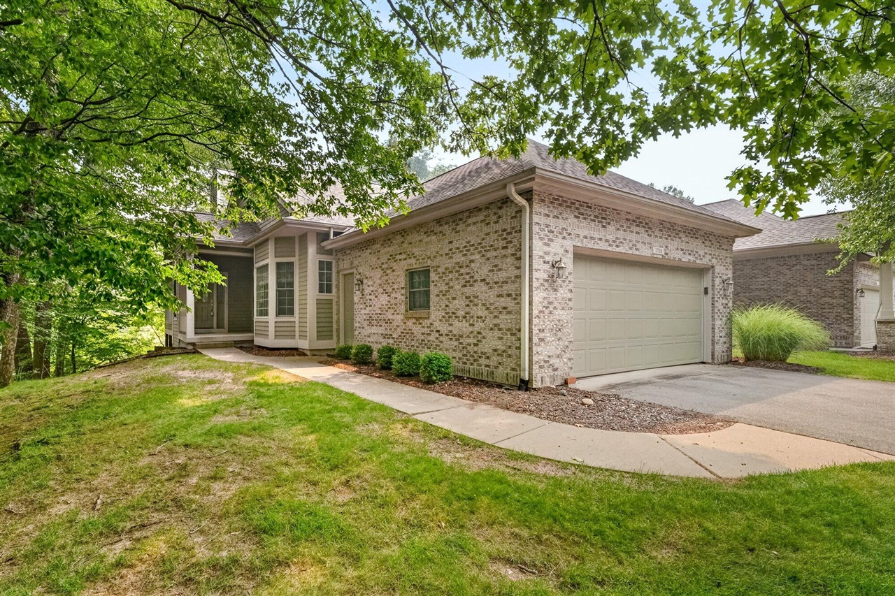 63rd image of 1718 Big Timber Ct, Grand Rapids, MI 49505 | MLS# 70546690