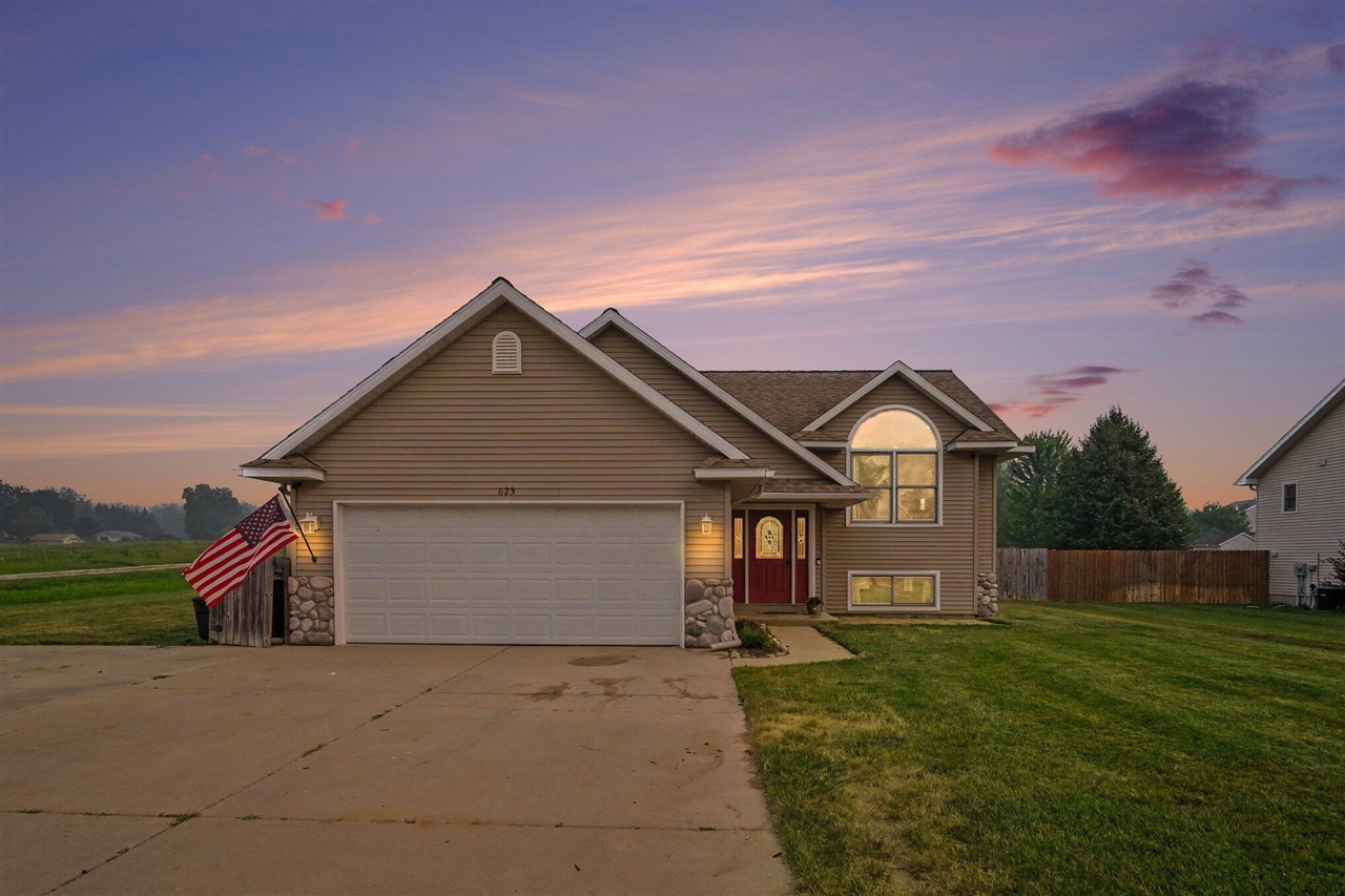 1st image of 623 W 44th St, Fremont, MI 49412 | MLS# 70546703