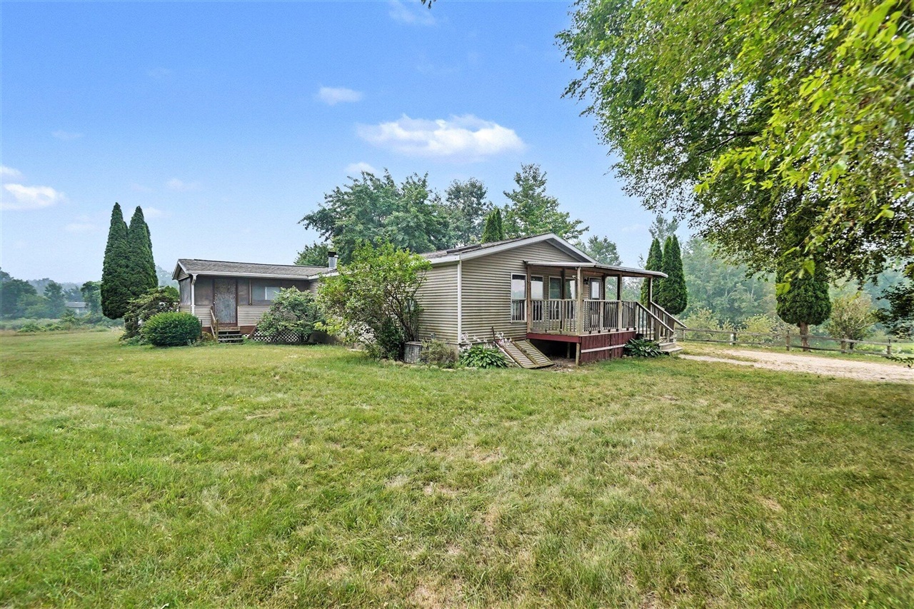 2nd image of 79 N 192nd Ave, Hesperia, MI 49421 | MLS# 70546755