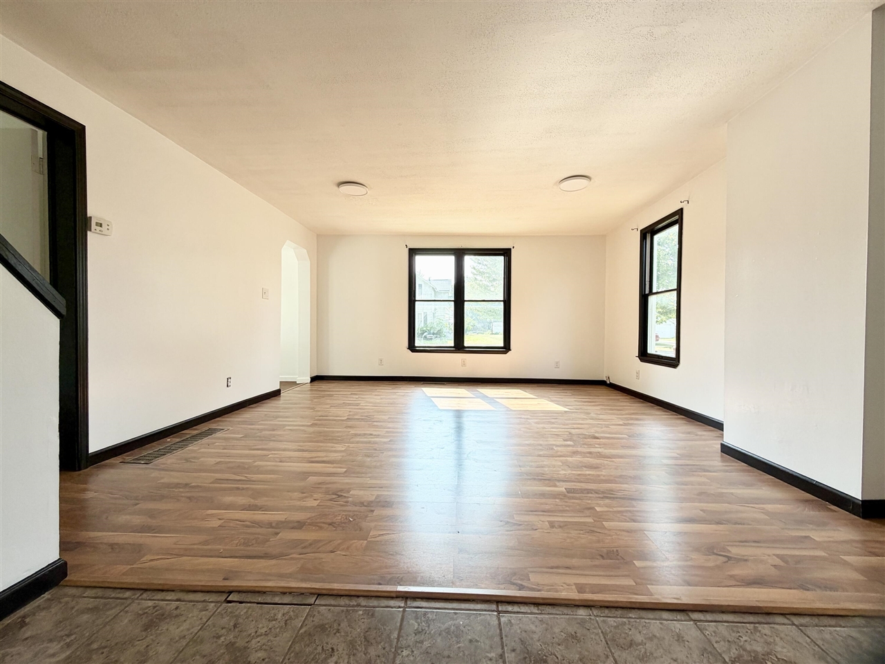 5th image of 1304 Pearl St, Lake Odessa, MI 48849 | MLS# 70546768