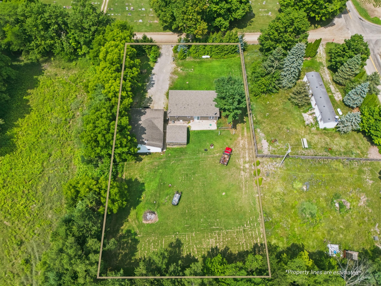 4th image of 5523 S Lake Pleasant Rd, Osseo, MI 49266 | MLS# 70546829