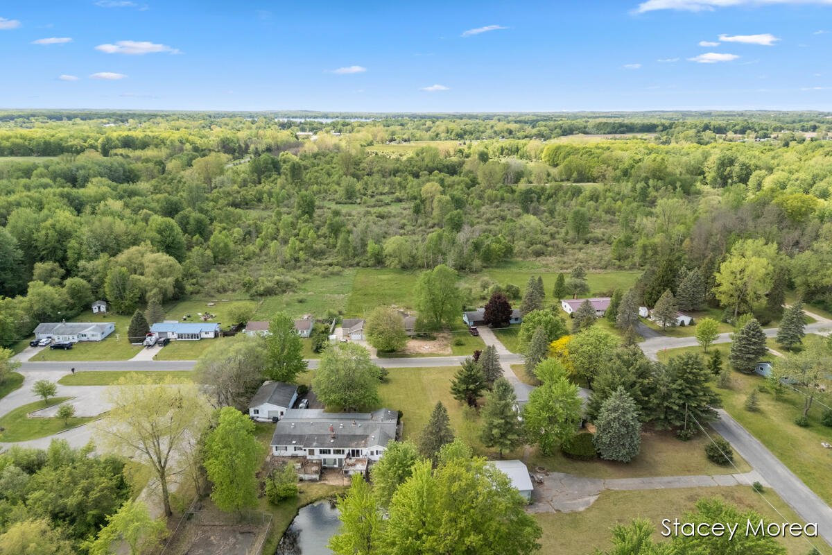 Homes for sale in Crystal, MI | 1910 Waterview Wy, Crystal, MI 48818 | MLS# 70546856