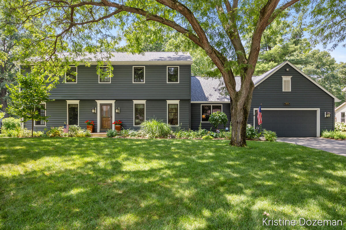 1st image of 7679 Candlewood Dr, Ada, MI 49301 | MLS# 70546869