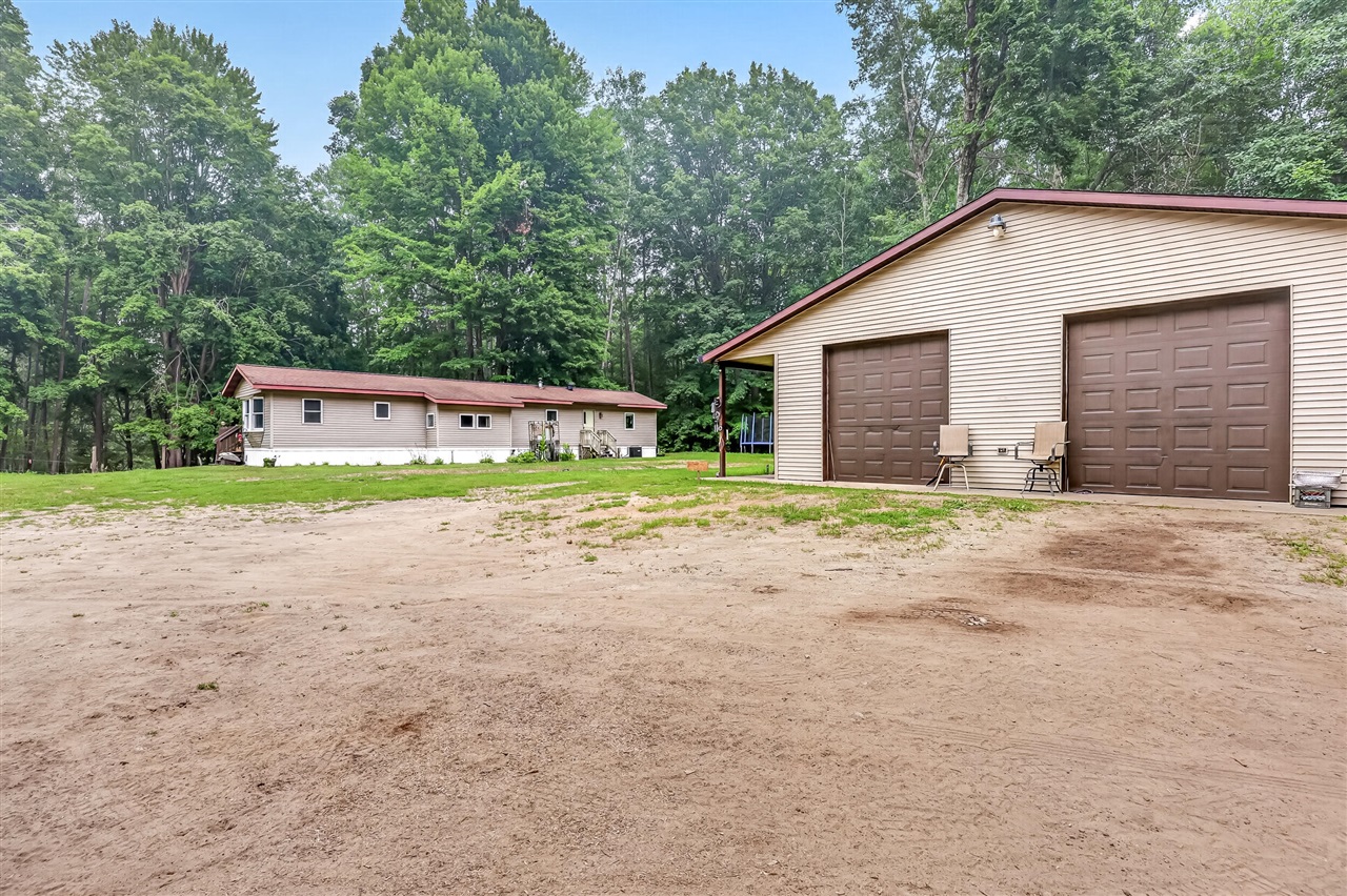 5th image of 8045 W 16 Mile, Bitely, MI 49309 | MLS# 70546953