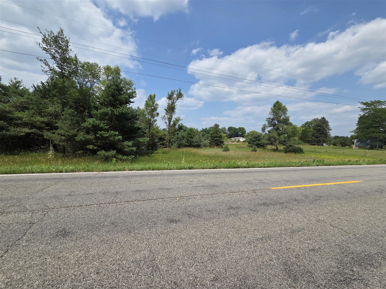 3rd image of 00 W Stanton Rd, Trufant, MI 49347 | MLS# 70546970