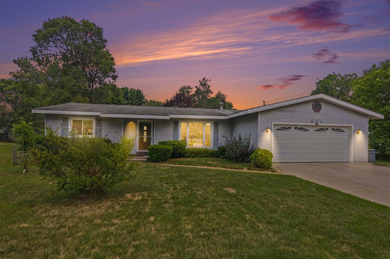 1st image of 604 Fenton St, Kingsley, MI 49649 | MLS# 70546977