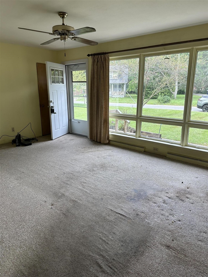 5th image of 1060 Indiana Ave, Benton Harbor, MI 49022 | MLS# 70546978