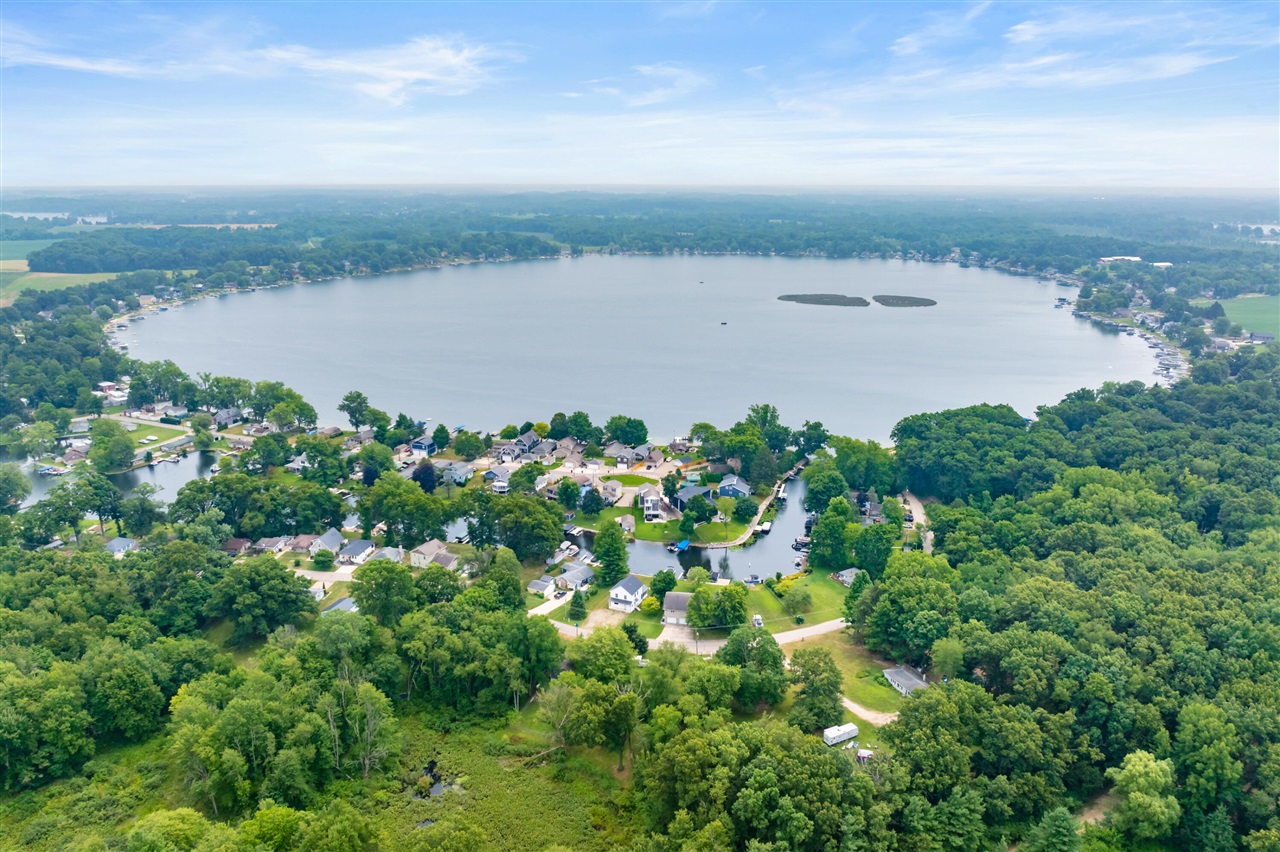 54th image of 92709 Gravel Lake Dr, Lawton, MI 49065 | MLS# 70547011