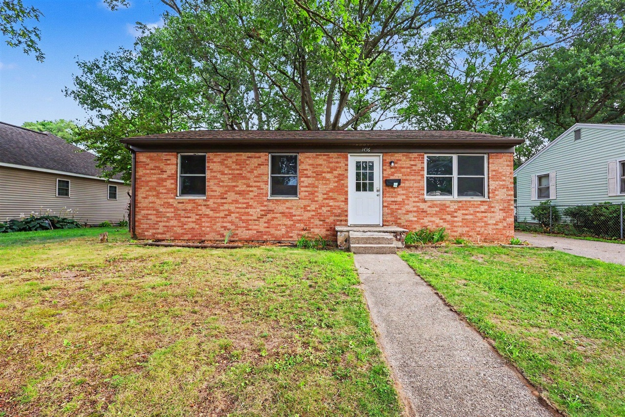1st image of 1436 Wesley Ave, Muskegon, MI 49442 | MLS# 70547016