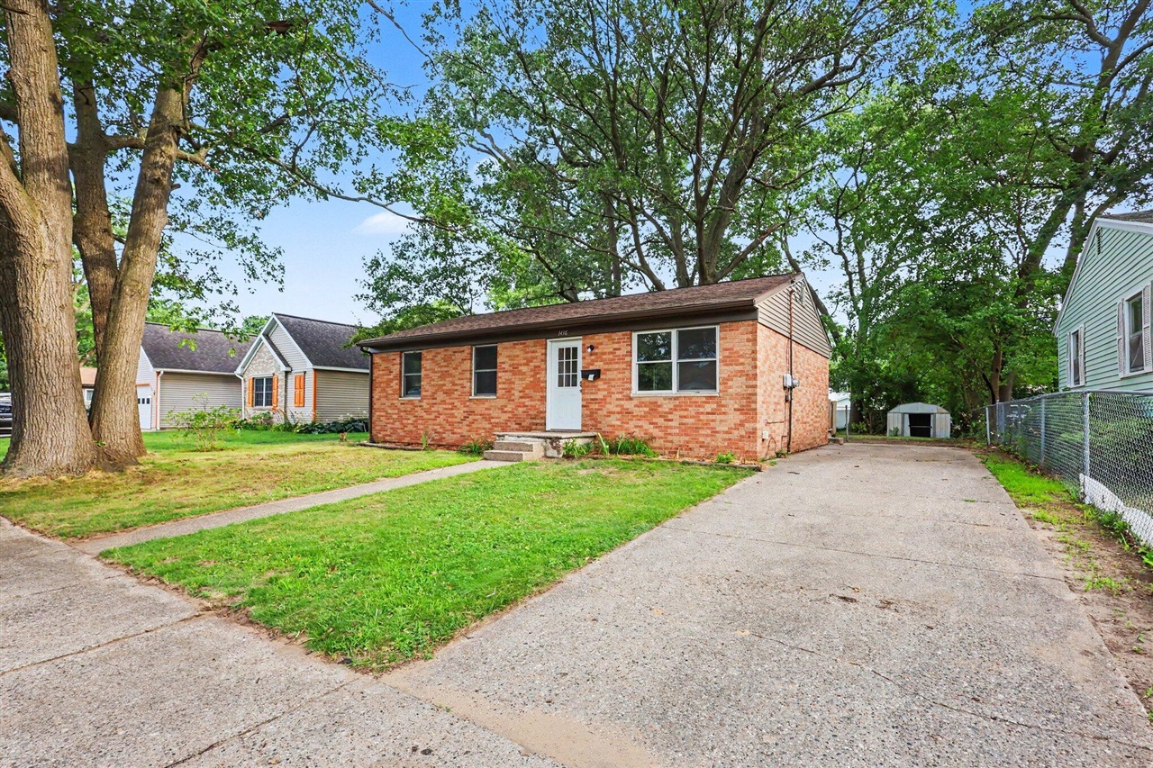 3rd image of 1436 Wesley Ave, Muskegon, MI 49442 | MLS# 70547016
