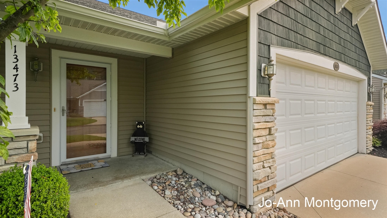 Homes for sale in Nunica, MI | 13473 Carpenter Wy, Nunica, MI 49448 | MLS# 70547018