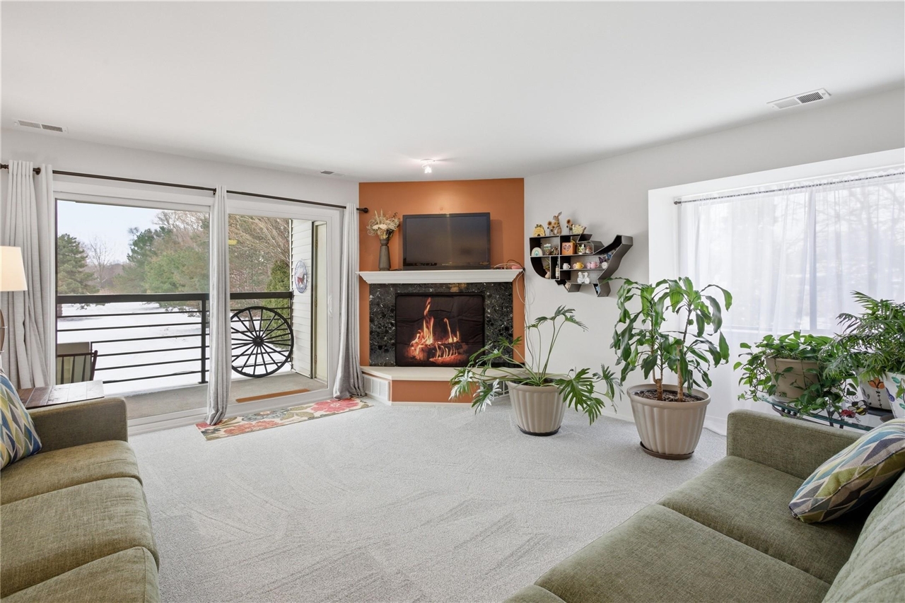 5th image of 30414 Orchard Lake Rd #13, Farmington, MI 48334 | MLS# 70547030