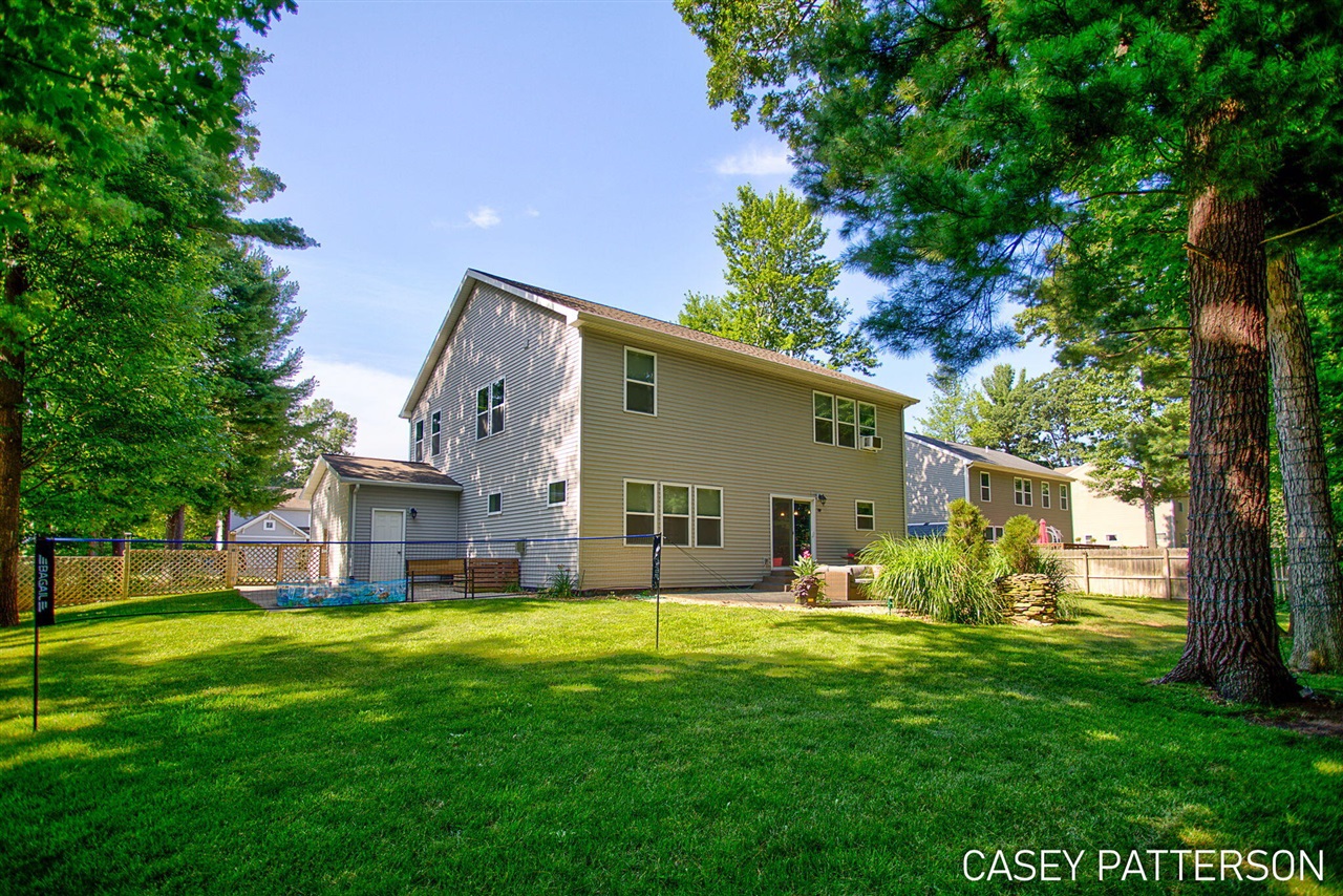 5th image of 14415 Manor Rd, Grand Haven, MI 49417 | MLS# 70547047